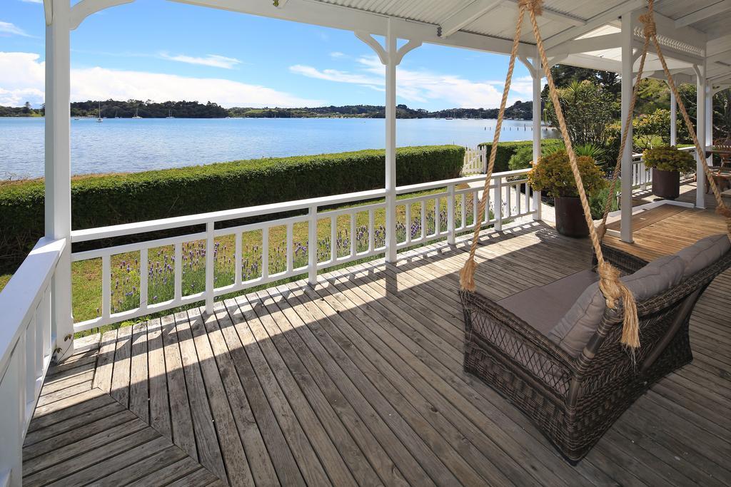 Oakura Bay Villa - Stay Waiheke Te Whau Bay Zewnętrze zdjęcie